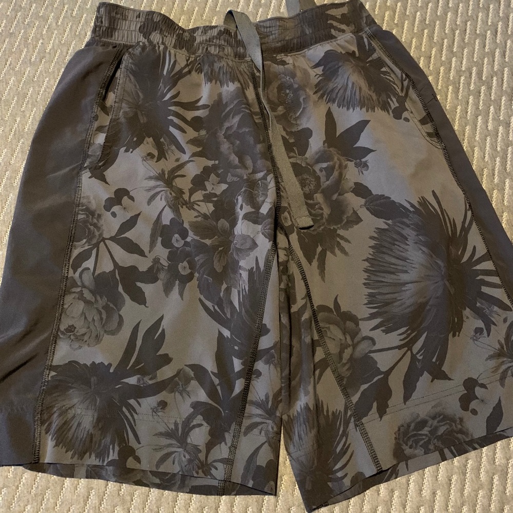 Lululemon Core Short